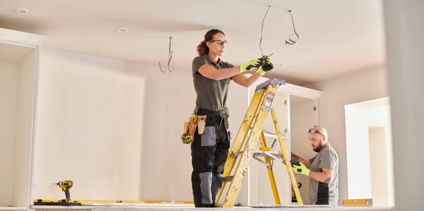 Best Residential Electrician Services  in Clarendon Hls, IL