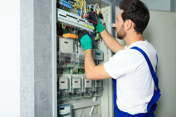 Best Affordable Emergency Electrician  in Clarendon Hls, IL