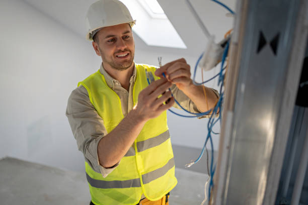 Best Local Electrician Companies  in Clarendon Hls, IL